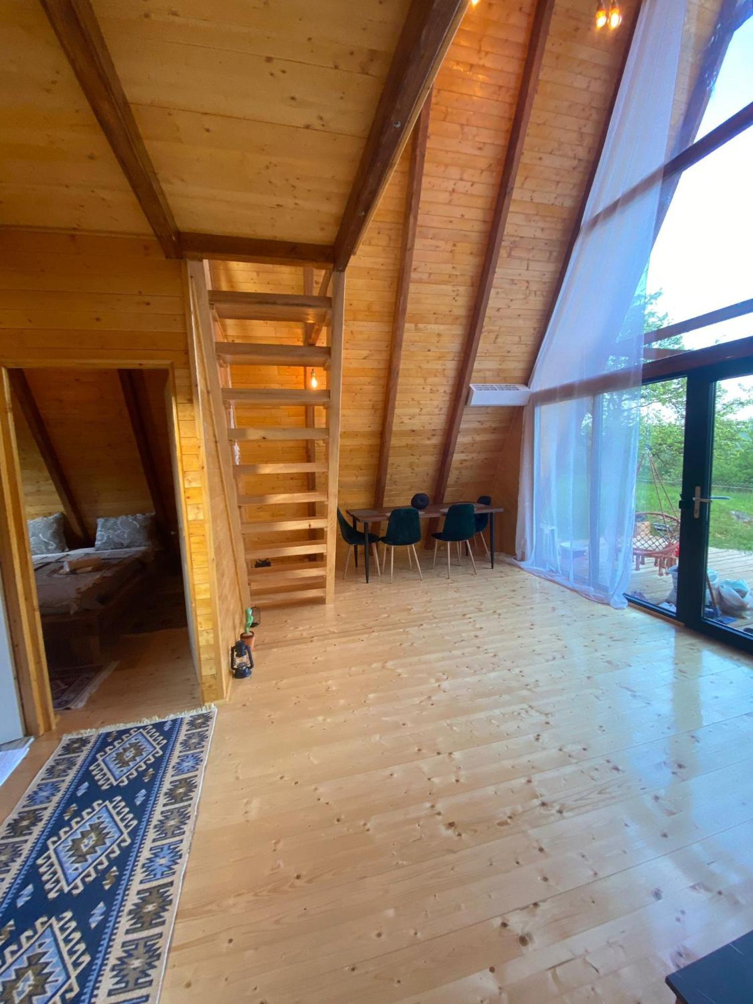 Wood & Bricks Chalet Giulesti Exterior foto